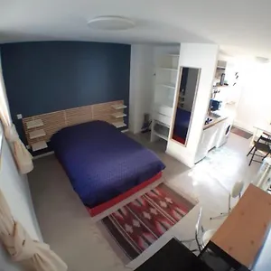 Apartment Beau Equipe - Calme Et Confortable, Bourg-en-Bresse